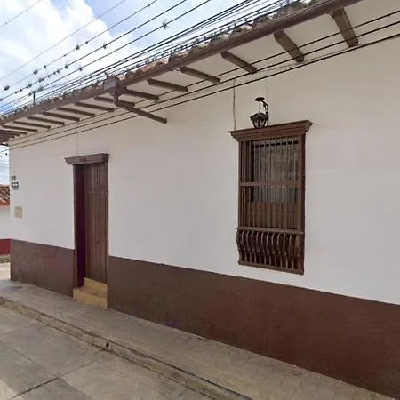 Casa A Pasos Del Corazon De Zapatoca Apartment Exterior photo